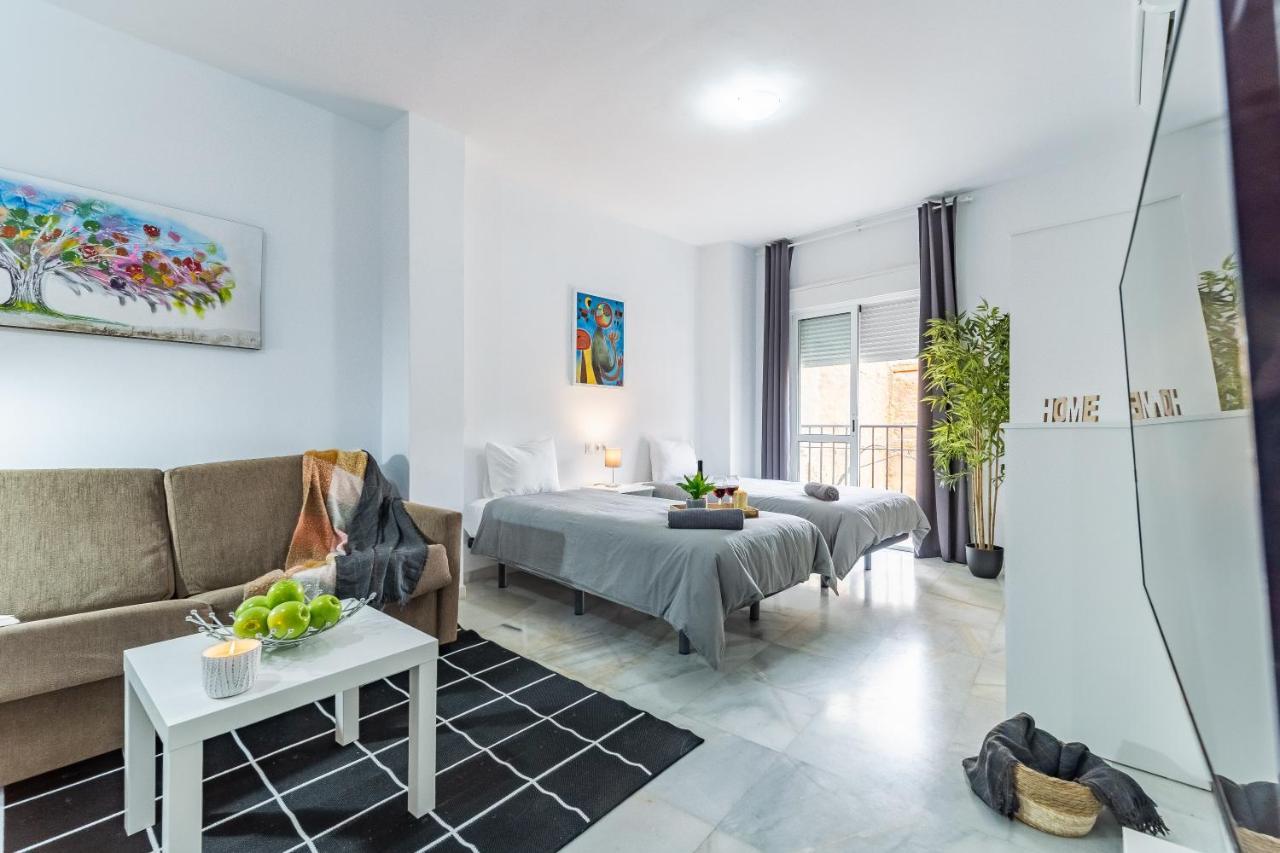Marmoles Deluxe Apartment - Malaga Centro Luaran gambar