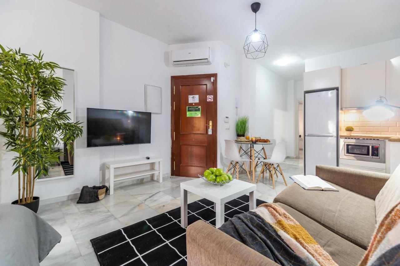 Marmoles Deluxe Apartment - Malaga Centro Luaran gambar